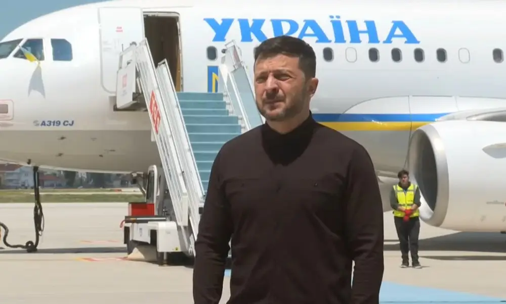 Нелегитимный Зеленский назвал «бутафорией» российскую делегацию в Стамбуле