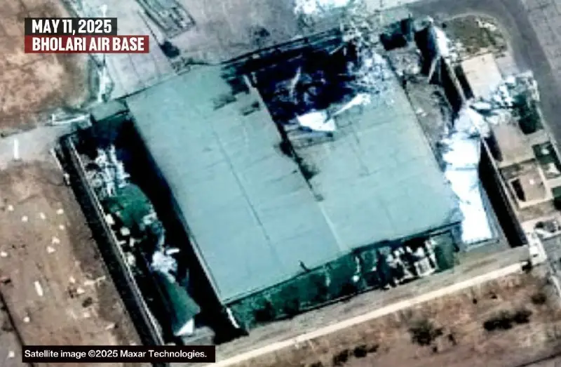 Показаны последствия индийских ударов по авиабазам в Пакистане