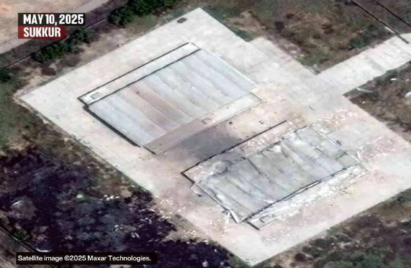 Показаны последствия индийских ударов по авиабазам в Пакистане