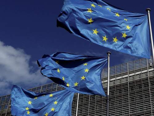 Politico: Европа намерена ввести полное торговое эмбарго против России