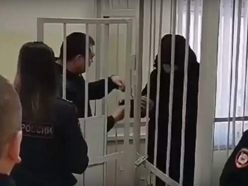 Жена убившего семерых человек изувера сделала шокирующее заявление (ВИДЕО) Жена убившего семерых человек изувера сделала шокирующее заявление (ВИДЕО)
