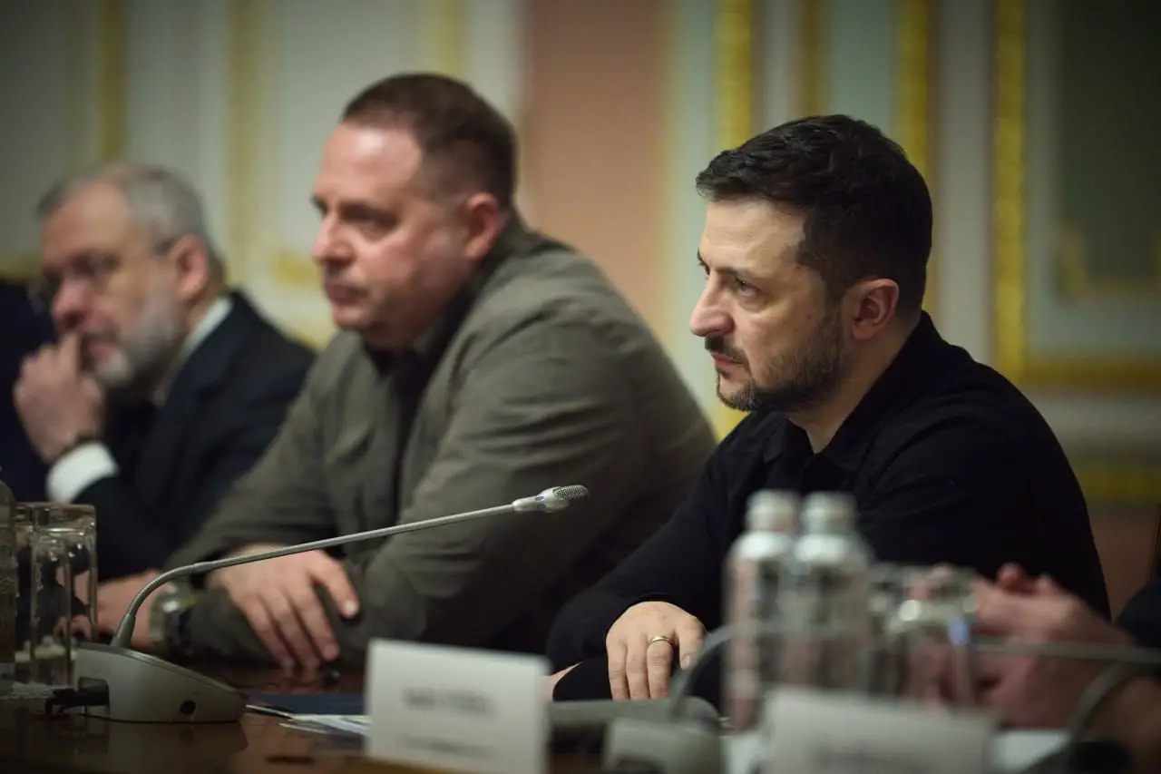 «Шаги военного переворота уже слышны в офисе на Банковой»