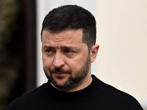 «Должны чувствовать последствия»: Зеленский анонсировал удары вглубь РФ