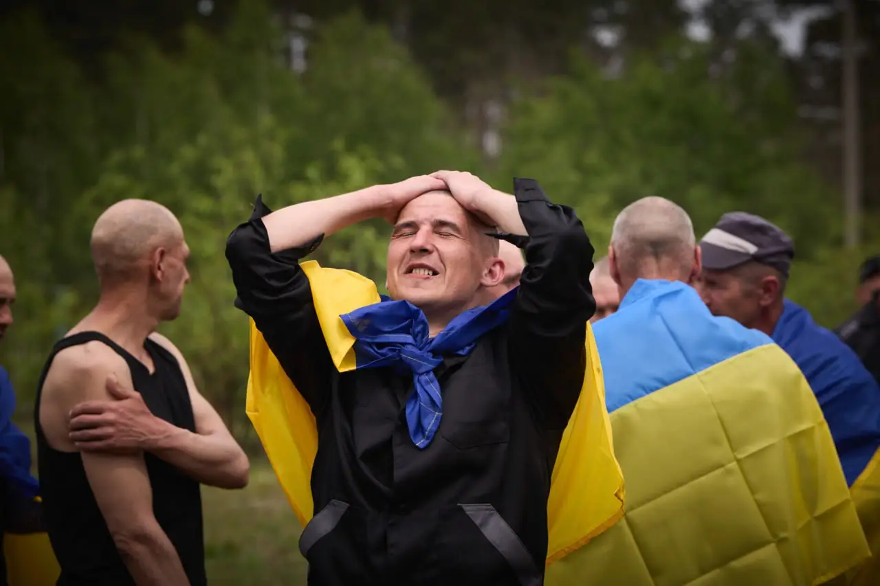 Пленные боевики ВСУ не верили, что на Украине идет принудительная мобилизация Пленные боевики ВСУ не верили, что на Украине идет принудительная мобилизация