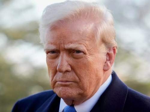 Трамп заявил о готовности встретиться с Путиным и Зеленским Трамп заявил о готовности встретиться с Путиным и Зеленским