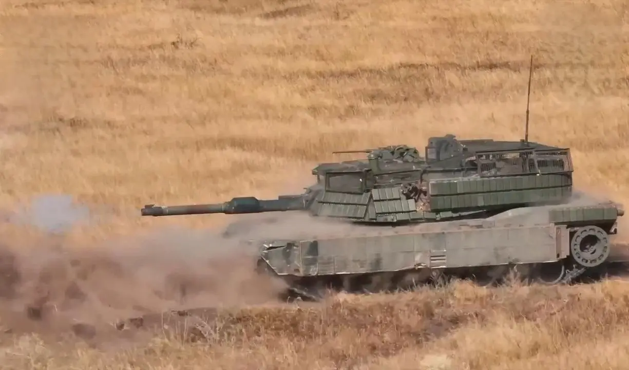 У России теперь больше танков Abrams, чем у ВСУ У России теперь больше танков Abrams, чем у ВСУ