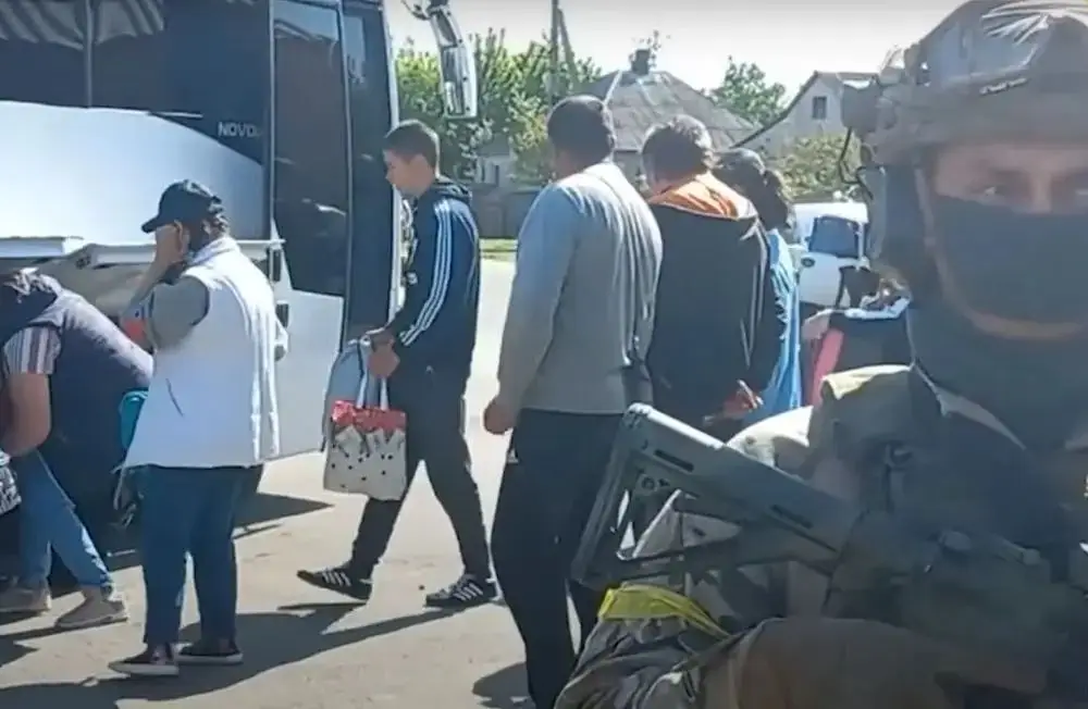 Украинские власти расширили зону обязательной эвакуации в Сумской области Украинские власти расширили зону обязательной эвакуации в Сумской области