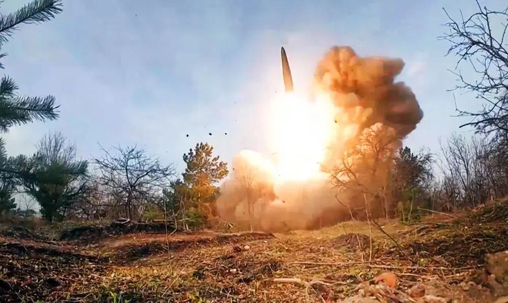 Российские «Искандеры» поразили учебное подразделение ВСУ – видео