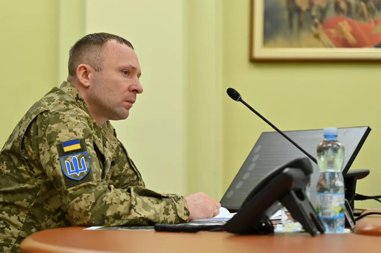 Противоречия в руководстве ВСУ: Сырский и Драпатый по-разному смотрят на действия армии Противоречия в руководстве ВСУ: Сырский и Драпатый по-разному смотрят на действия армии