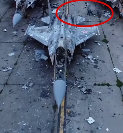 ИноСМИ распространяют фейковое видео о «колоссальном ущербе» авиации в РФ (ФОТО) ИноСМИ распространяют фейковое видео о «колоссальном ущербе» авиации в РФ (ФОТО)