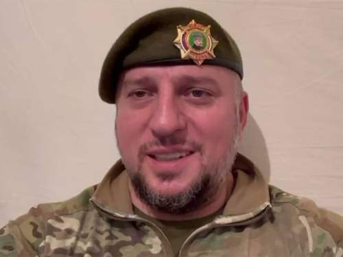 Назвавший священника РПЦ «дебилом в рясе» генерал Алаудинов извинился после скандала в Сети Назвавший священника РПЦ «дебилом в рясе» генерал Алаудинов извинился после скандала в Сети