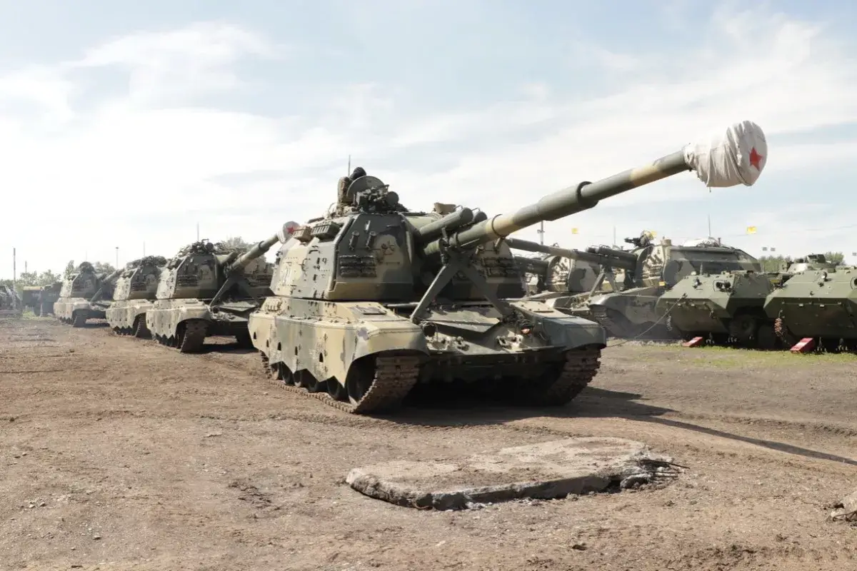 На Украине сообщили о массовой переброске ВС РФ в Сумскую область На Украине сообщили о массовой переброске ВС РФ в Сумскую область