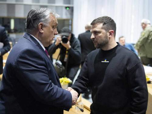 Зеленский обвинил Орбана в пропаганде против Украины с использованием его лица