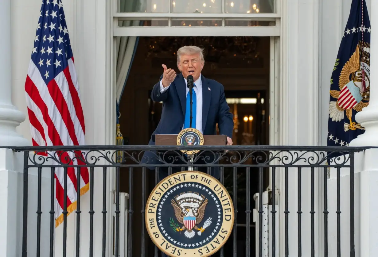 Трамп благословил Иран и пообещал довооружить Израиль
