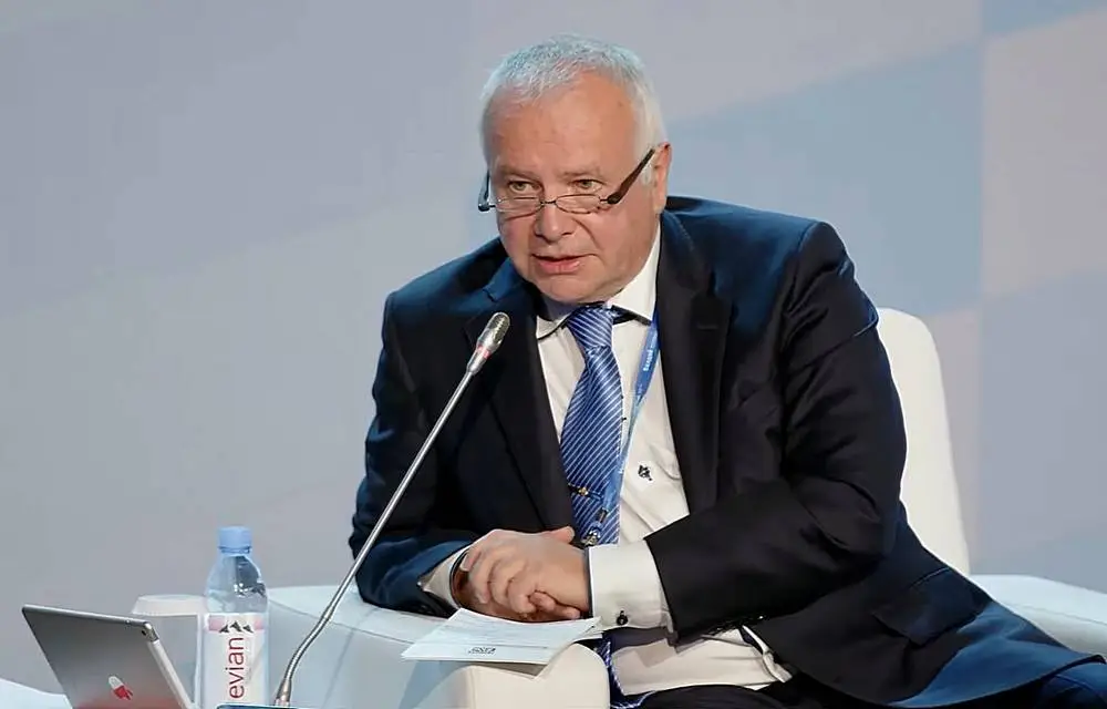 Рар: Мерц стал самым враждебно настроенным к России канцлером за всю историю Германии Рар: Мерц стал самым враждебно настроенным к России канцлером за всю историю Германии