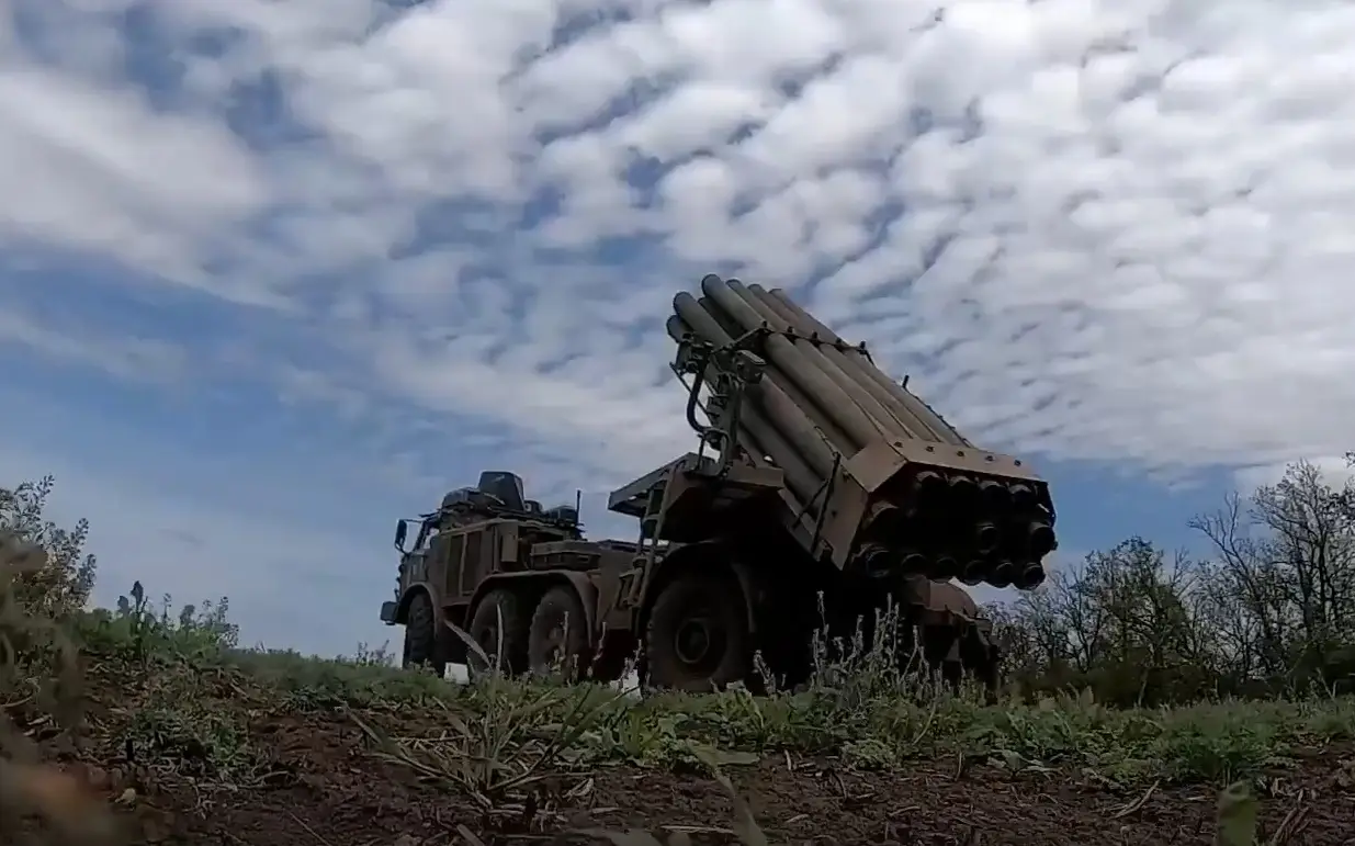 «Россия с нами нянчится»: в Киеве сравнили интенсивность бомбардировок Ирана и Украины «Россия с нами нянчится»: в Киеве сравнили интенсивность бомбардировок Ирана и Украины