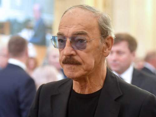 Михаил Боярский вновь госпитализирован: названы причины Михаил Боярский вновь госпитализирован: названы причины