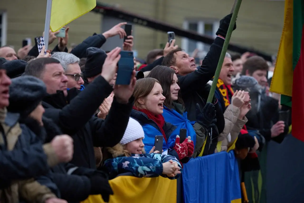 Пора домой: Европа больше не хочет видеть у себя беженцев из Украины Пора домой: Европа больше не хочет видеть у себя беженцев из Украины
