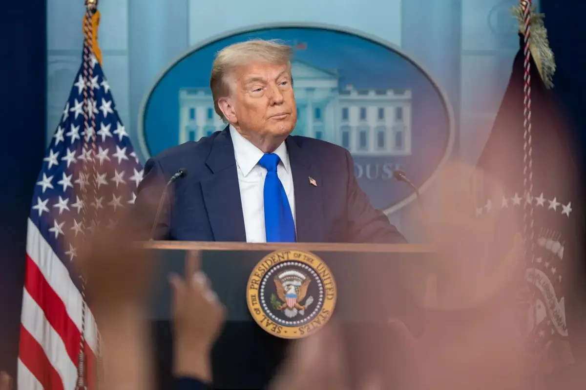 «Вопиющая атака на Америку»: Трамп прерывает все переговоры с Канадой «Вопиющая атака на Америку»: Трамп прерывает все переговоры с Канадой