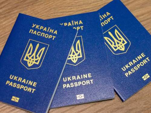 В России начали запрещать украинцам въезд в страну на срок до 50 лет В России начали запрещать украинцам въезд в страну на срок до 50 лет