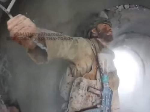Боец ВСУ снял на видео провал операции «Труба» под Покровском (ВИДЕО) Боец ВСУ снял на видео провал операции «Труба» под Покровском (ВИДЕО)
