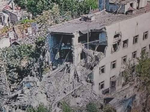 В Херсонской области при ударе ВСУ обвалился пятиэтажный жилой дом (ФОТО) В Херсонской области при ударе ВСУ обвалился пятиэтажный жилой дом (ФОТО)