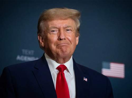 WSJ: Трамп отправил Эпштейну на юбилей эротическую картинку WSJ: Трамп отправил Эпштейну на юбилей эротическую картинку