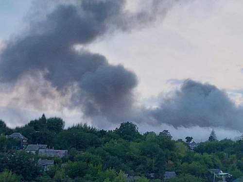 Зеленский в панике: 300 дронов и 30 ракет ВС РФ разбомбили пол-Украины (ФОТО, ВИДЕО)