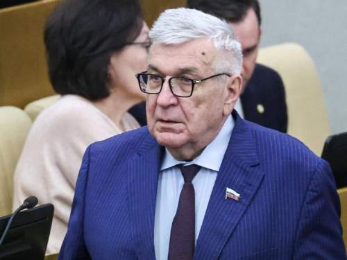 Депутат «Единой России» в день смерти проголосовал 11 раз в Госдуме Депутат «Единой России» в день смерти проголосовал 11 раз в Госдуме
