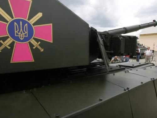 Defence Blog: Таиланд отправил украинские танки на границу с Камбоджей (ВИДЕО)
