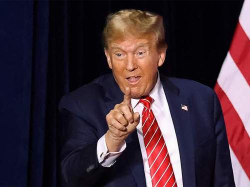 Трамп грубо осадил Медведева и посоветовал «следить за словами» Трамп грубо осадил Медведева и посоветовал «следить за словами»