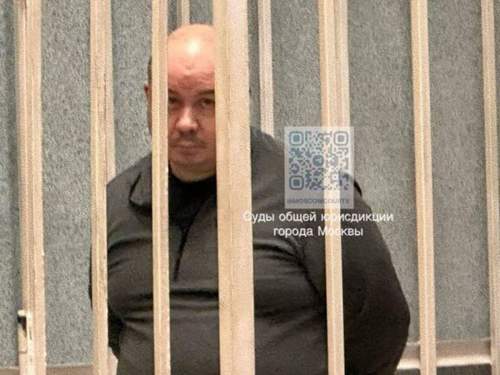 У экс-замглавы управления МЧС изъяли в доход государства шесть квартир У экс-замглавы управления МЧС изъяли в доход государства шесть квартир