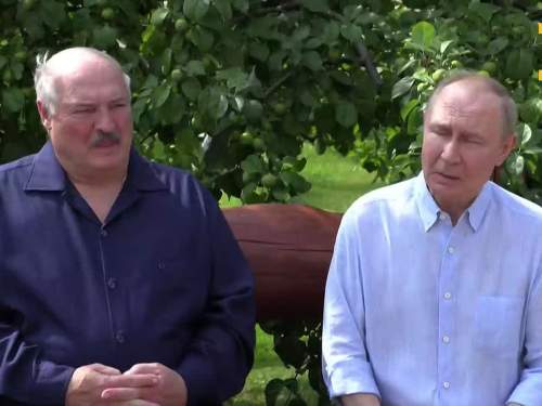 Ответ на ультиматум Трампа? «Орешник» поступил в войска Путин (ВИДЕО) Ответ на ультиматум Трампа? «Орешник» поступил в войска Путин (ВИДЕО)