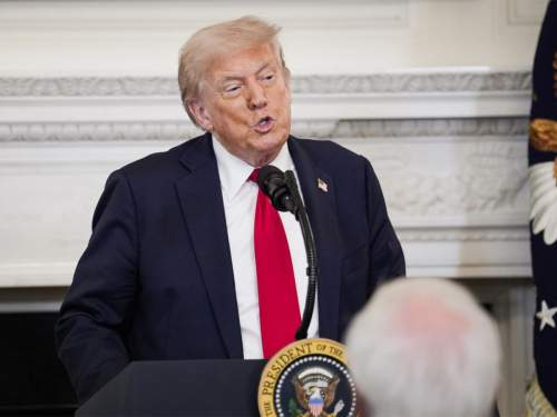 Эксперт назвал три сценария введения Трампом санкций против России Эксперт назвал три сценария введения Трампом санкций против России