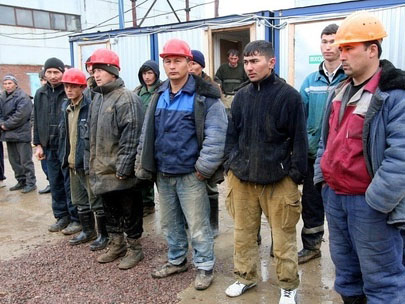СМИ: в Перми вспыхнули мигрантские волнения (ВИДЕО) СМИ: в Перми вспыхнули мигрантские волнения (ВИДЕО)