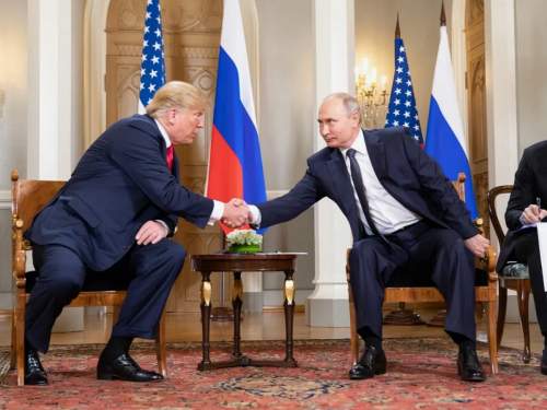 NYT: Трамп выразил готовность встретиться с Путиным и Зеленским NYT: Трамп выразил готовность встретиться с Путиным и Зеленским