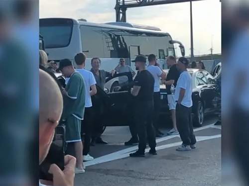 Shaman и Лепс спели в пробке на Крымском мосту, попав на видео (ВИДЕО)