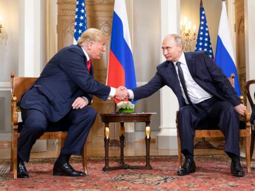 «У нас есть шанс»: Трамп сообщил, где и когда встретится с Путиным «У нас есть шанс»: Трамп сообщил, где и когда встретится с Путиным