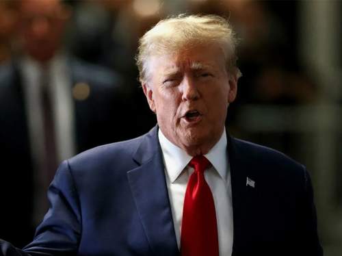 Трамп рассказал, что помешало танкам РФ дойти до Киева за четыре часа
