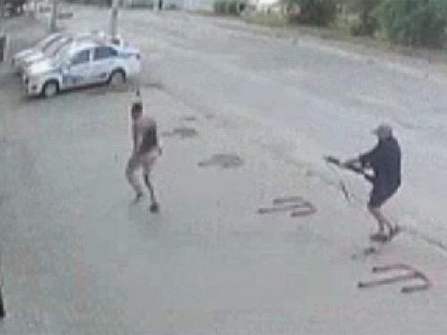 Момент убийства судьи Ветлугина в Камышине попал на видео (ВИДЕО)