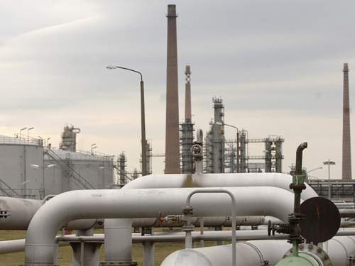 Венгрия обвинила Украину в ударе по нефтепроводу (ФОТО)