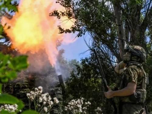 Российские войска вошли в центр Покровска
