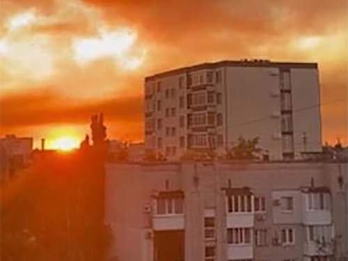 СМИ: после удара по НПЗ в Кременчуге стоит ждать истерик Алиева (ВИДЕО) СМИ: после удара по НПЗ в Кременчуге стоит ждать истерик Алиева (ВИДЕО)
