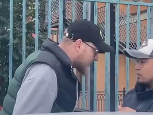 Узбекистан направил России ноту из-за видео, где таксиста назвали «рабом русских» Узбекистан направил России ноту из-за видео, где таксиста назвали «рабом русских»