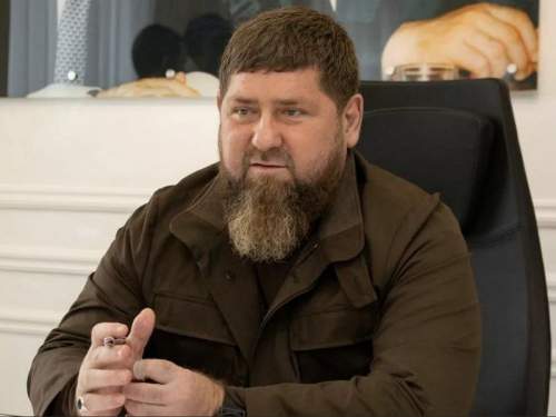 Матери мобилизованных украинцев массово пишут письма Кадырову Матери мобилизованных украинцев массово пишут письма Кадырову