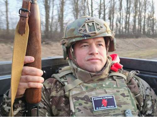 Военблогера Алехина обвинили в отмывании 200 млн на помощь бойцам СВО (ВИДЕО) Военблогера Алехина обвинили в отмывании 200 млн на помощь бойцам СВО (ВИДЕО)