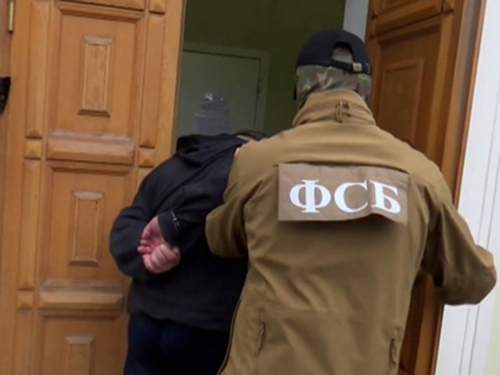 В Ижевске задержали готовившего убийство сотрудника ОПК агента украинской разведки (ВИДЕО) В Ижевске задержали готовившего убийство сотрудника ОПК агента украинской разведки (ВИДЕО)