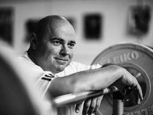 Скоропостижно умер олимпийский чемпион по тяжелой атлетике Андрей Чемеркин: названа причина смерти Скоропостижно умер олимпийский чемпион по тяжелой атлетике Андрей Чемеркин: названа причина смерти