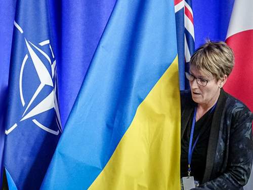 «Никто ничего не может сделать»: эксперт объяснил, почему НАТО бессильно против России на Украине «Никто ничего не может сделать»: эксперт объяснил, почему НАТО бессильно против России на Украине