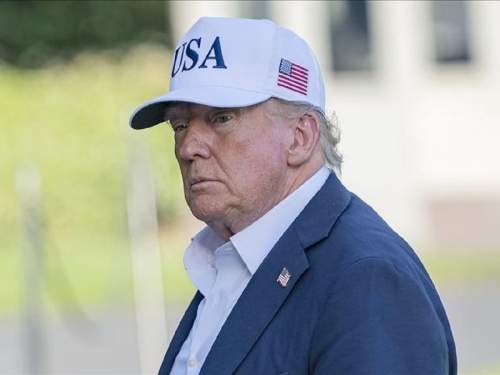 Дональд Трамп подал иск против The New York Times на $15 млрд Дональд Трамп подал иск против The New York Times на $15 млрд